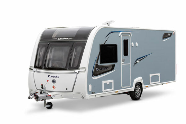 2019 Compass Camino 554
