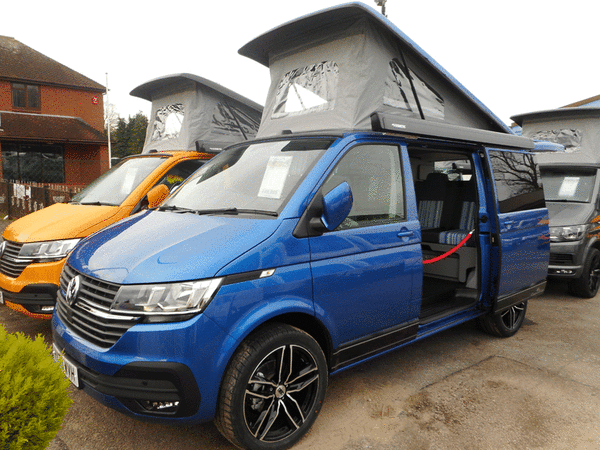 VW Campervan Ravenna Blue